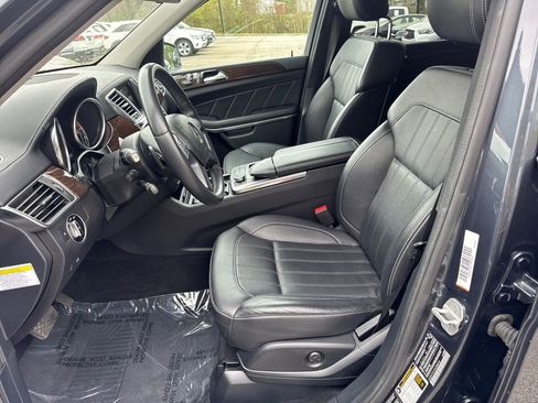 Used 2014 Mercedes-Benz GL 450 4MATIC image 9