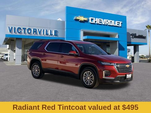 Certified 2023 Chevrolet Traverse LT FWD image 3