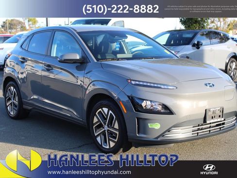 Used 2023 Hyundai Kona SE w/ Cargo Package image 5
