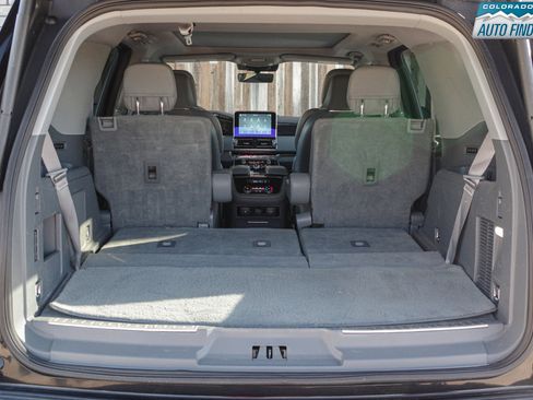 Used 2019 Lincoln Navigator Reserve image 34