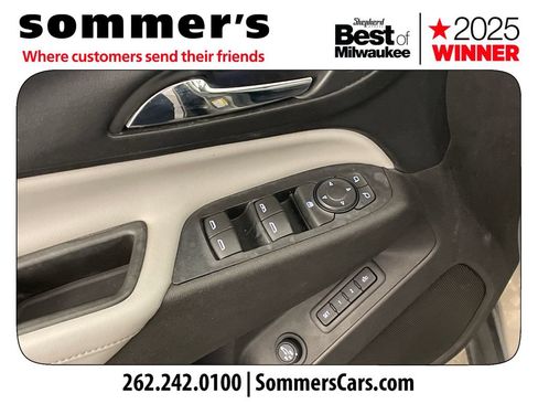 Used 2019 Chevrolet Equinox Premier AWD/4WD image 11