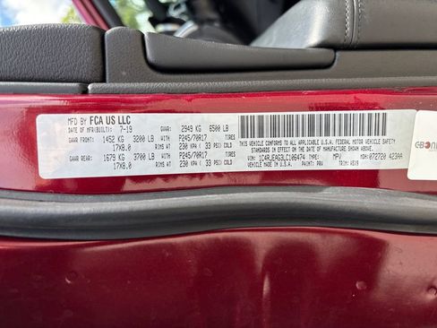 Certified 2020 Jeep Grand Cherokee Laredo RWD image 30