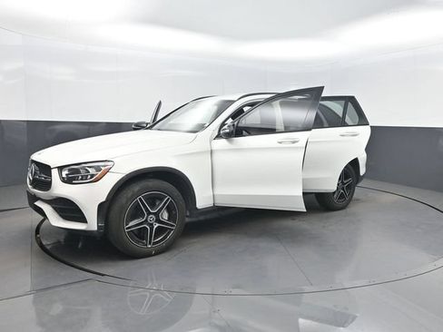 Used 2022 Mercedes-Benz GLC 300 4MATIC image 41
