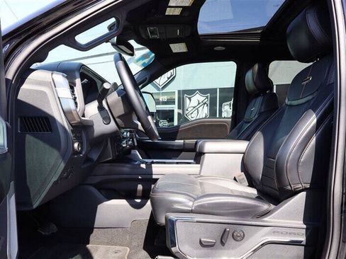 Used 2024 Ford F350 Platinum AWD/4WD image 17