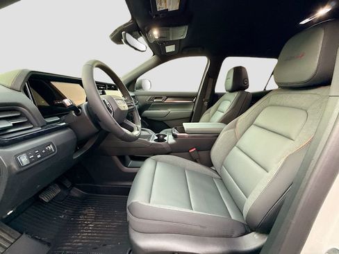 New 2026 GMC Terrain AT4 w/ Convenience Package III AWD/4WD image 21