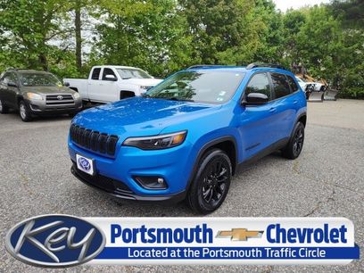 Used 2023 Jeep Cherokee Altitude Lux
