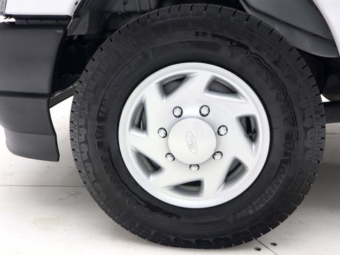 Used 2024 Ford E-350 and Econoline 350 Super Duty w/ Power Windows & Locks Group RWD image 28