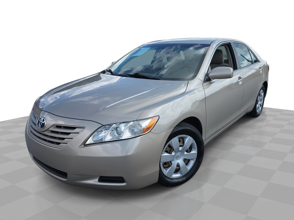 Used 2007 Toyota Camry LE FWD image 1