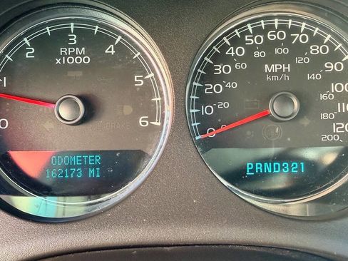 Used 2007 GMC Yukon SLT w/ SLT Preferred Equipment Group image 13