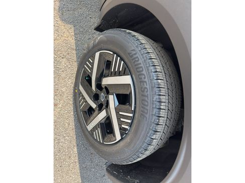 New 2026 Nissan Kicks SV w/ SV Premium Package image 24