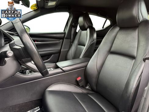 Used 2024 MAZDA MAZDA3 s FWD image 9