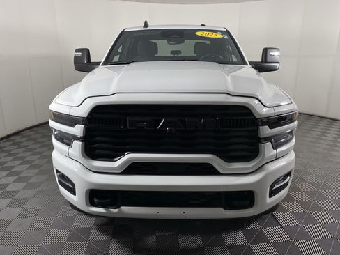 Used 2025 RAM 2500 Big Horn AWD/4WD image 11