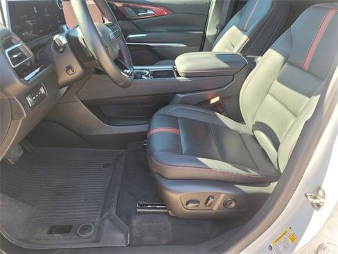 Used 2024 Chevrolet Traverse RS w/ LPO, Floor Liner Package image 18