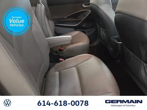 Used 2017 Hyundai Santa Fe Limited AWD/4WD image 18