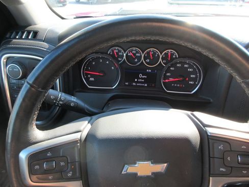 Certified 2022 Chevrolet Silverado 2500 LT w/ Convenience Package AWD/4WD image 30