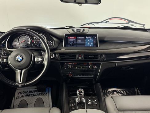 Used 2018 BMW X5 M w/ Executive Package AWD/4WD image 33