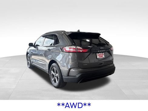 Certified 2022 Ford Edge SEL w/ Sport Appearance Package AWD/4WD image 4