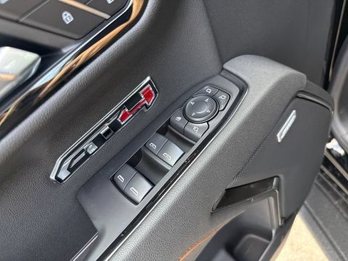 New 2026 GMC Sierra 1500 AT4 w/ AT4 Premium Package AWD/4WD image 11