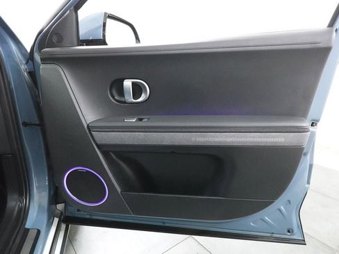 Used 2024 Hyundai Ioniq 5 Limited image 34