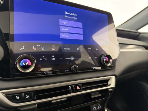 Used 2024 Lexus RX 500h F Sport w/ Convenience Package AWD/4WD image 19