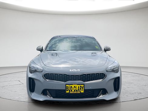 Used 2022 Kia Stinger GT1 AWD/4WD image 2
