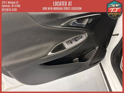 Used 2024 Chevrolet Malibu RS FWD image 36