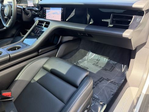 Certified 2020 Porsche Taycan Turbo image 14