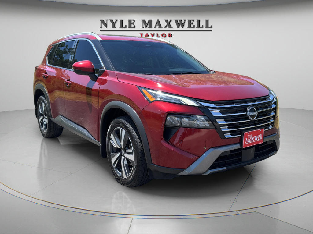 Used 2024 Nissan Rogue SL w/ SL Premium Package FWD image 14