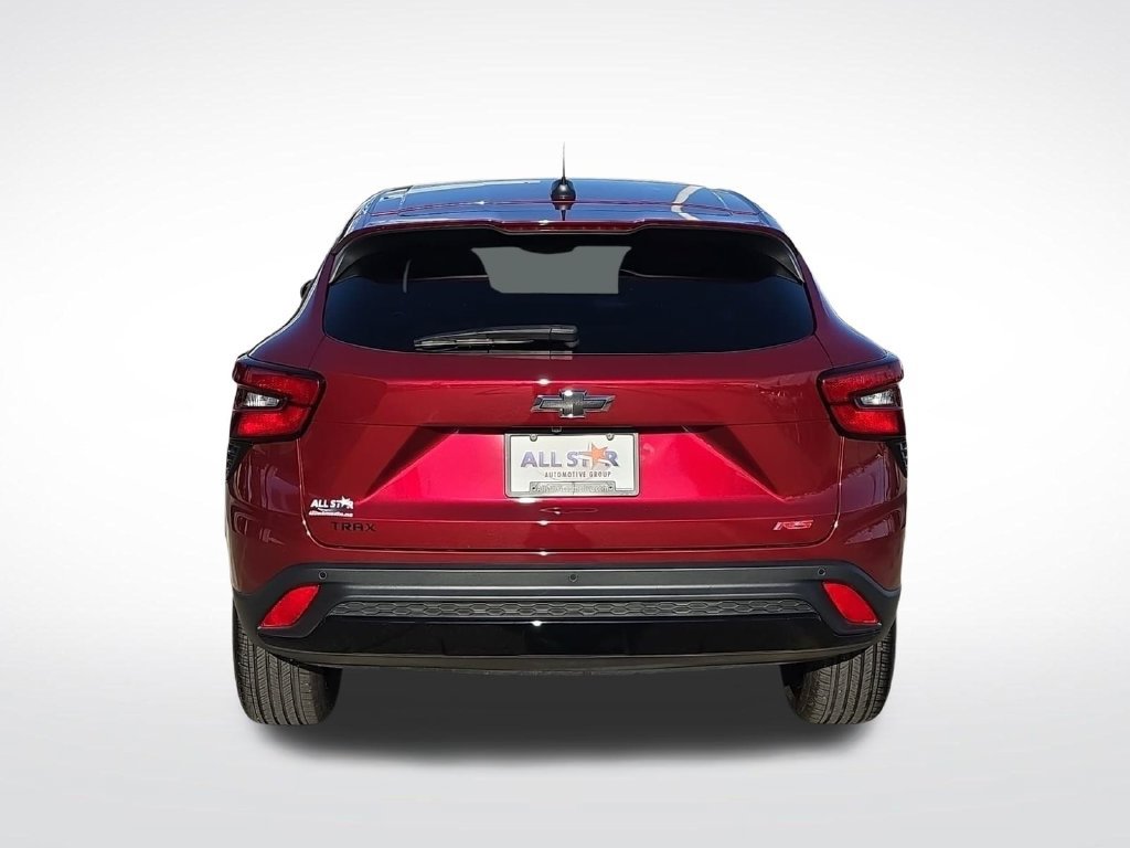 Used 2025 Chevrolet Trax RS w/ Driver Confidence Package FWD image 5