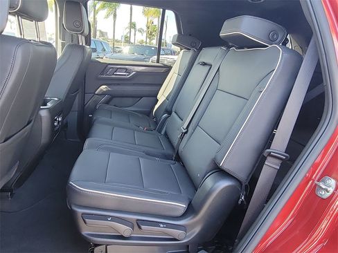 Used 2026 GMC Yukon Elevation image 25