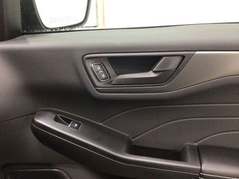 Used 2023 Ford Escape Active image 32