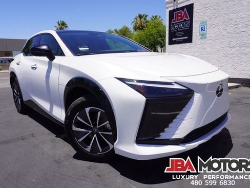 Used 2023 Lexus RZ 450e Premium w/ Technology Package AWD/4WD image 22