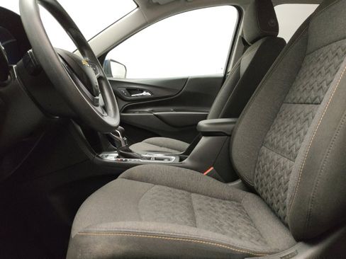 Used 2022 Chevrolet Equinox LT AWD/4WD image 17