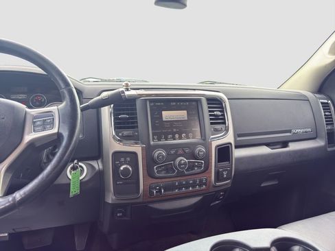 Used 2016 RAM 2500 Laramie AWD/4WD image 15