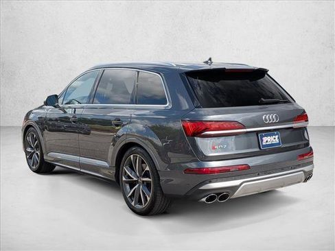 Used 2022 Audi SQ7 Premium Plus w/ SQ7 Executive Package AWD/4WD image 8