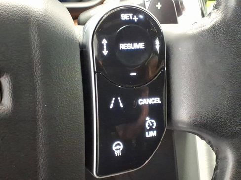 Used 2019 Land Rover Discovery HSE Luxury image 12