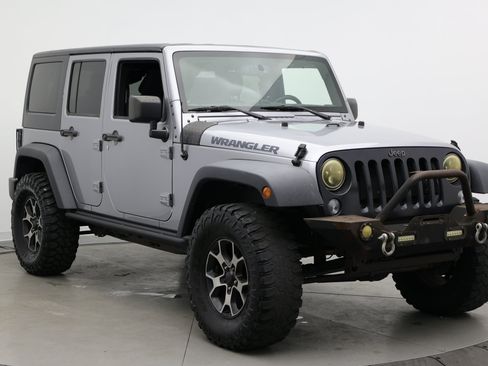 Used 2016 Jeep Wrangler Unlimited Sport AWD/4WD image 3