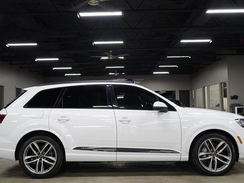 Used 2017 Audi Q7 3.0T Prestige w/ Prestige Package AWD/4WD image 6