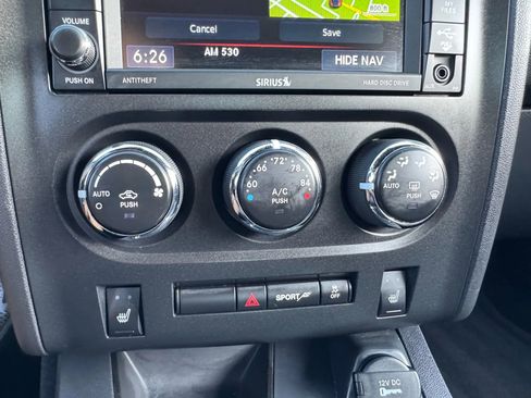 Used 2014 Dodge Challenger R/T image 41