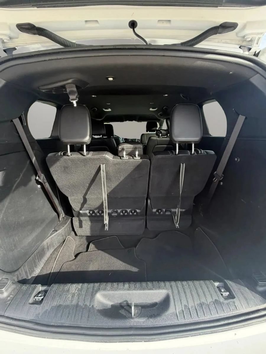 Used 2025 Chrysler Pacifica Select FWD image 20