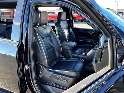 Used 2024 GMC Sierra 2500 AT4X image 29