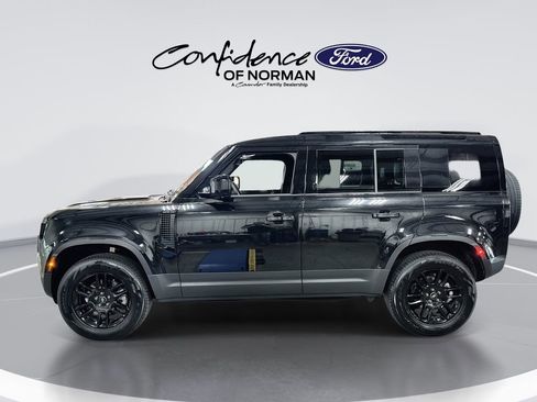 Used 2025 Land Rover Defender 110 S AWD/4WD image 5