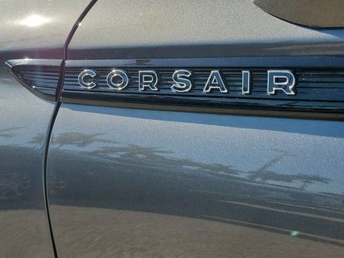 Certified 2023 Lincoln Corsair Reserve w/ Equipment Group 201A AWD/4WD image 9