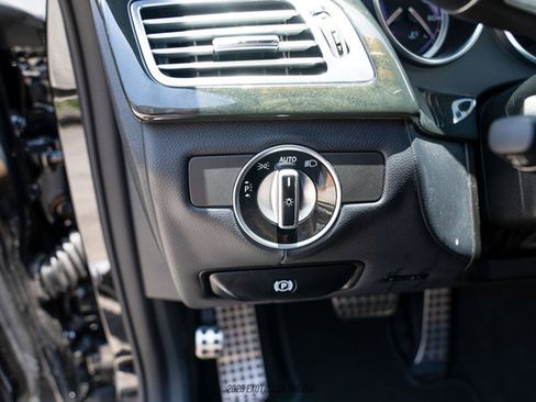 Used 2014 Mercedes-Benz CLS 63 AMG S-Model image 23