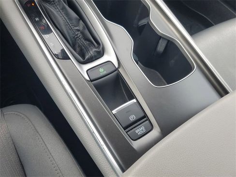 Certified 2020 Honda Accord LX image 23