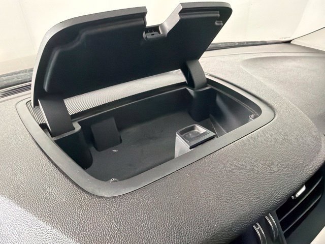 Used 2017 Chevrolet Traverse LT AWD/4WD image 22