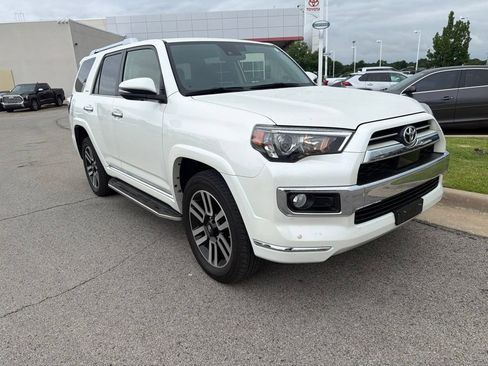 Used 2020 Toyota 4Runner Limited AWD/4WD image 12