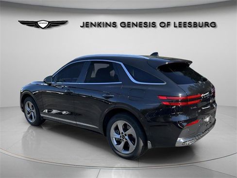 Used 2026 Genesis GV70 2.5T Select image 6