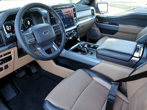 Certified 2023 Ford F150 Lariat w/ Trailer Tow Package image 3