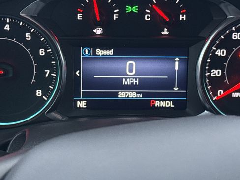 Used 2023 Chevrolet Equinox LT image 22